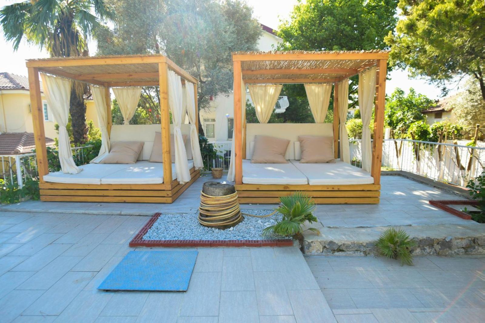 Kekik Azure Homes Oeluedeniz Fethiye Exteriör bild
